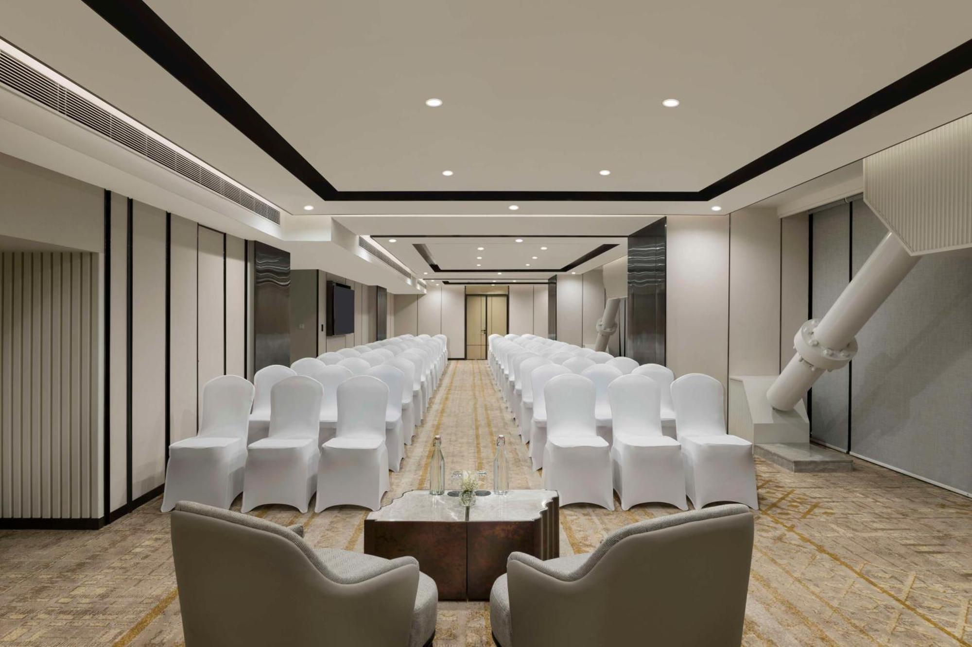Hotel Hilton Katmandu Zewnętrze zdjęcie