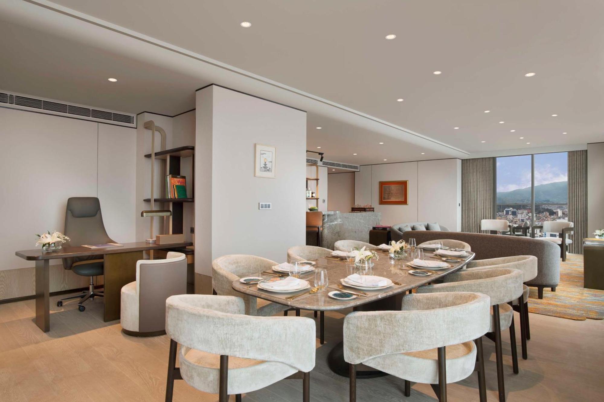 Hotel Hilton Katmandu Zewnętrze zdjęcie